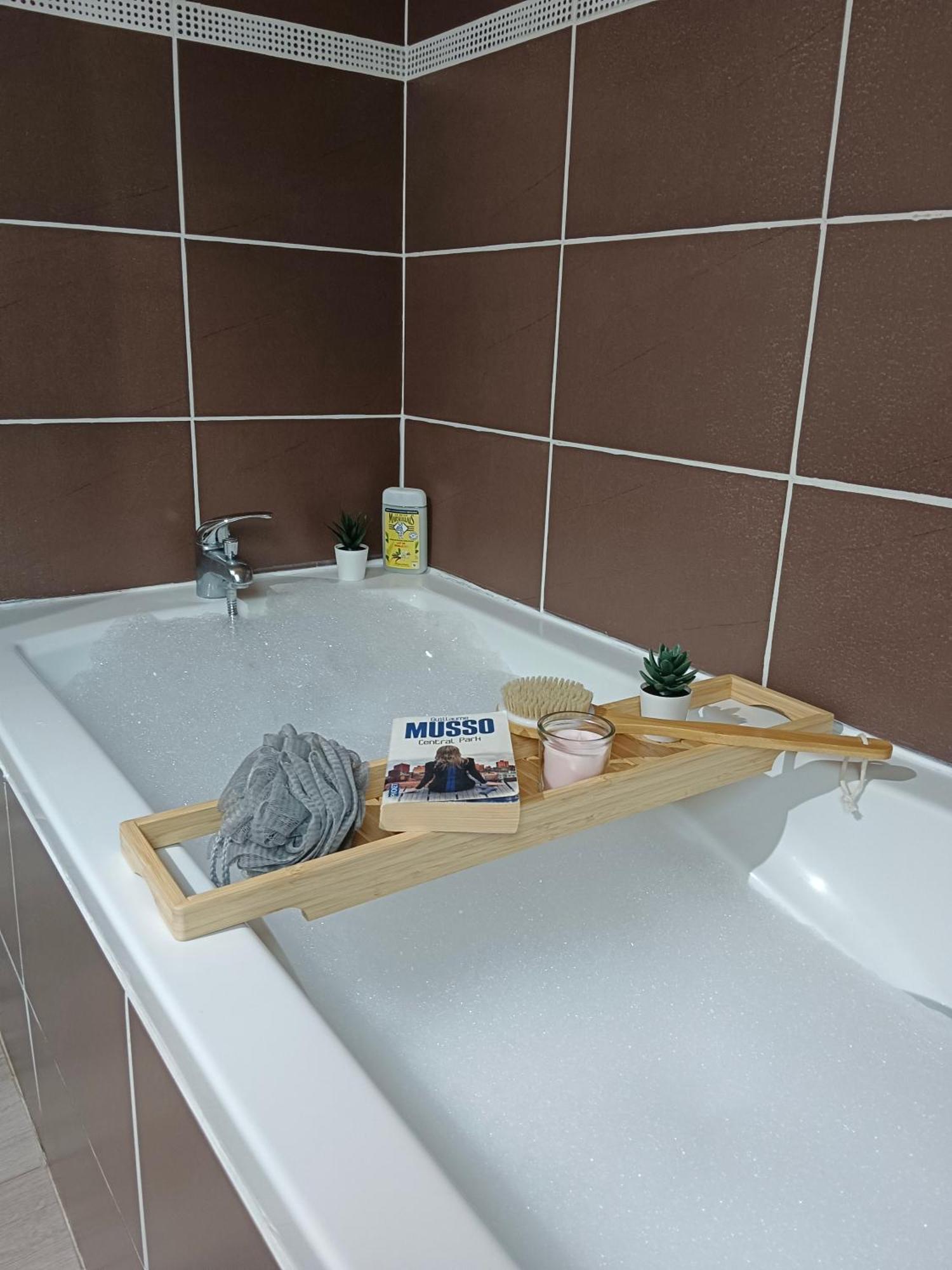 Villa Familiale Avec Spa Et Sauna Saint-Antonin-de-Sommaire Luaran gambar
